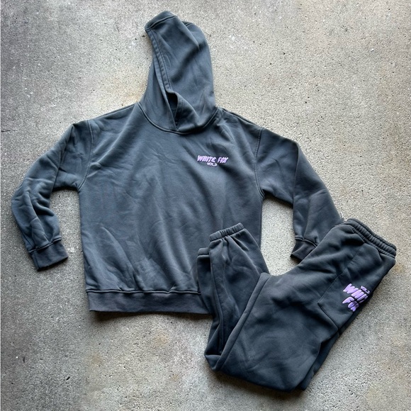 white fox sweat set - Picture 1 of 11